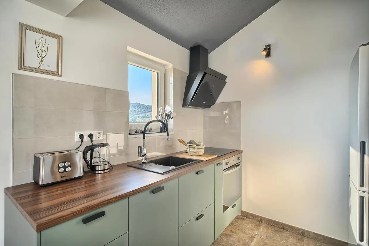 Aquamarin - Premium Seaview Apartment